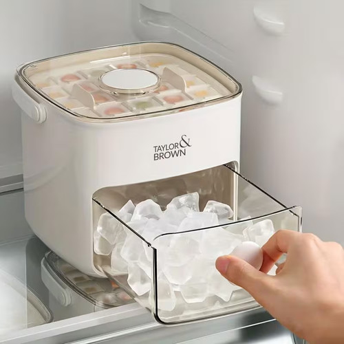 Ice maker machine - maker, top